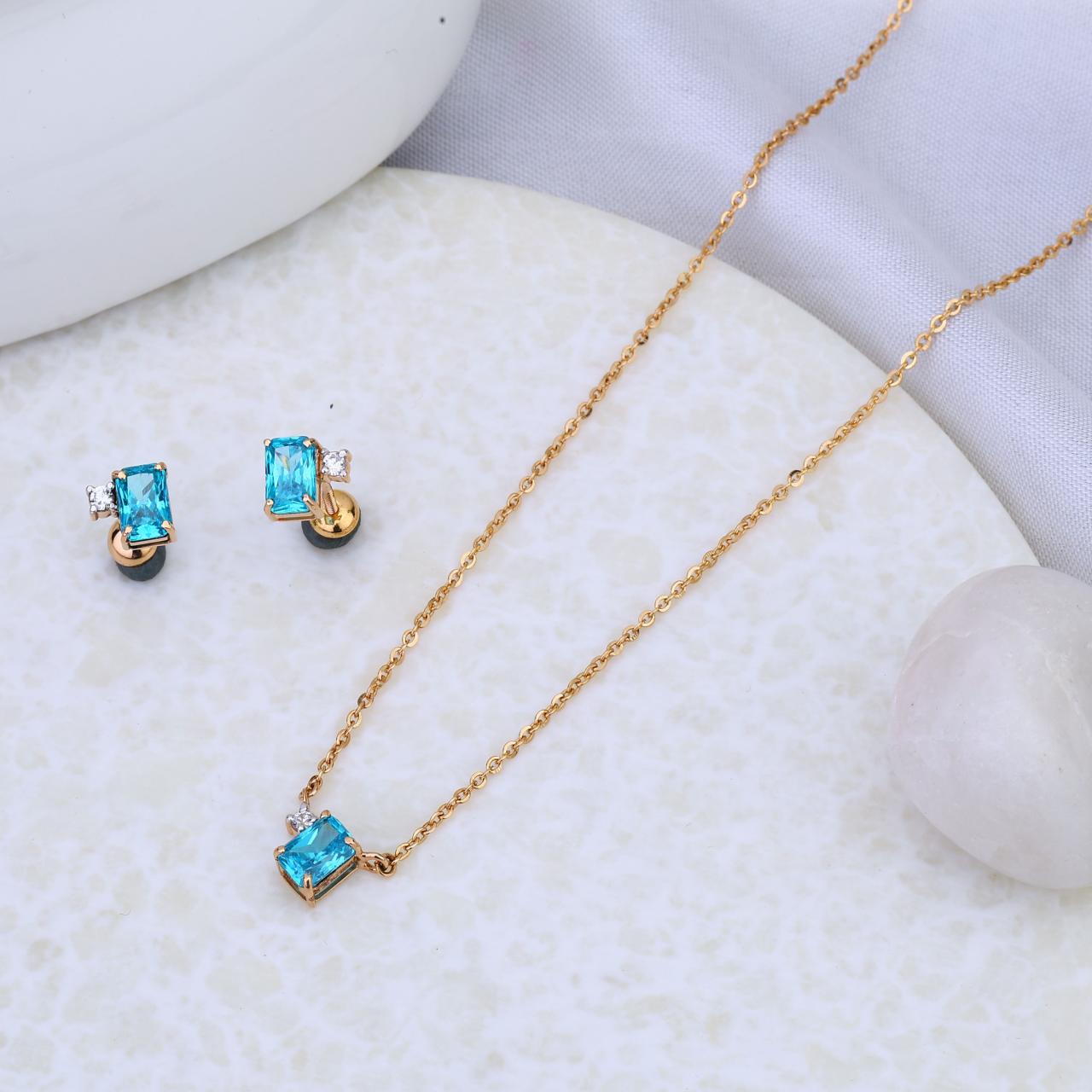 Skyblue Stone Chain Pendant Set