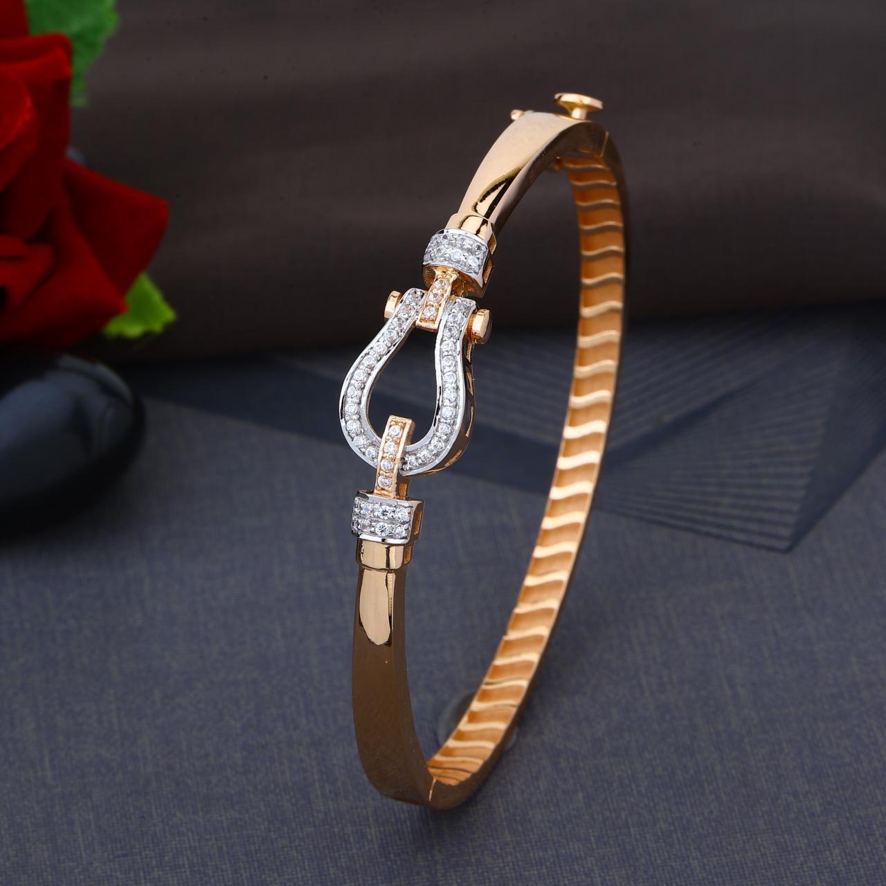 Italian Kada