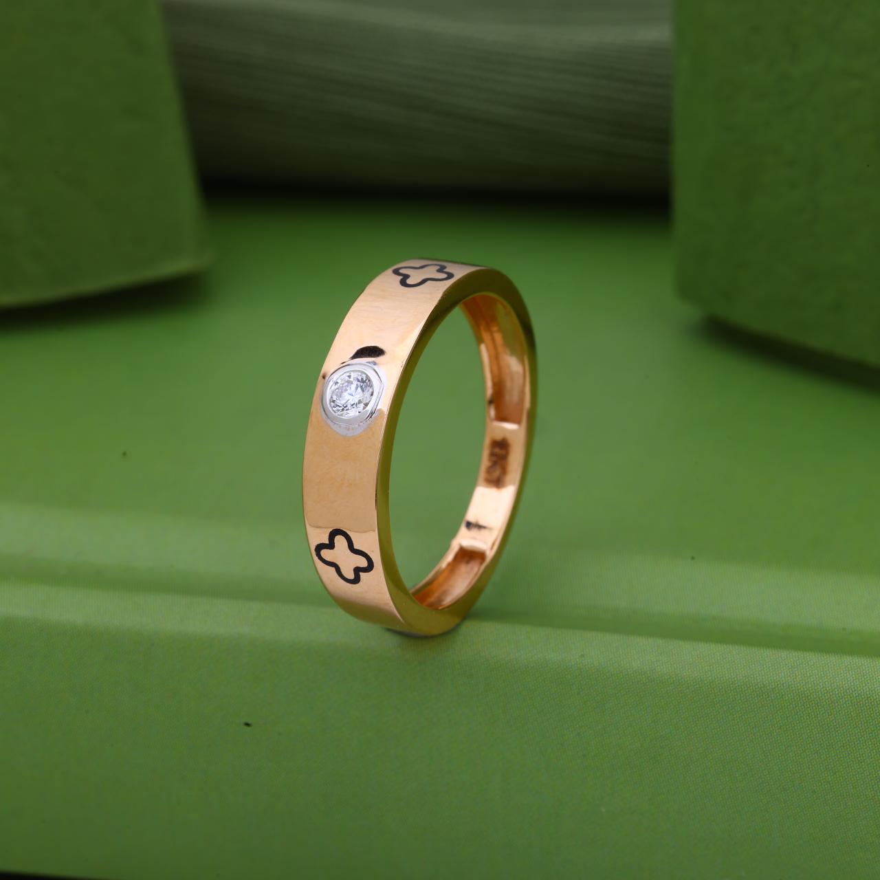 Italian  Ring