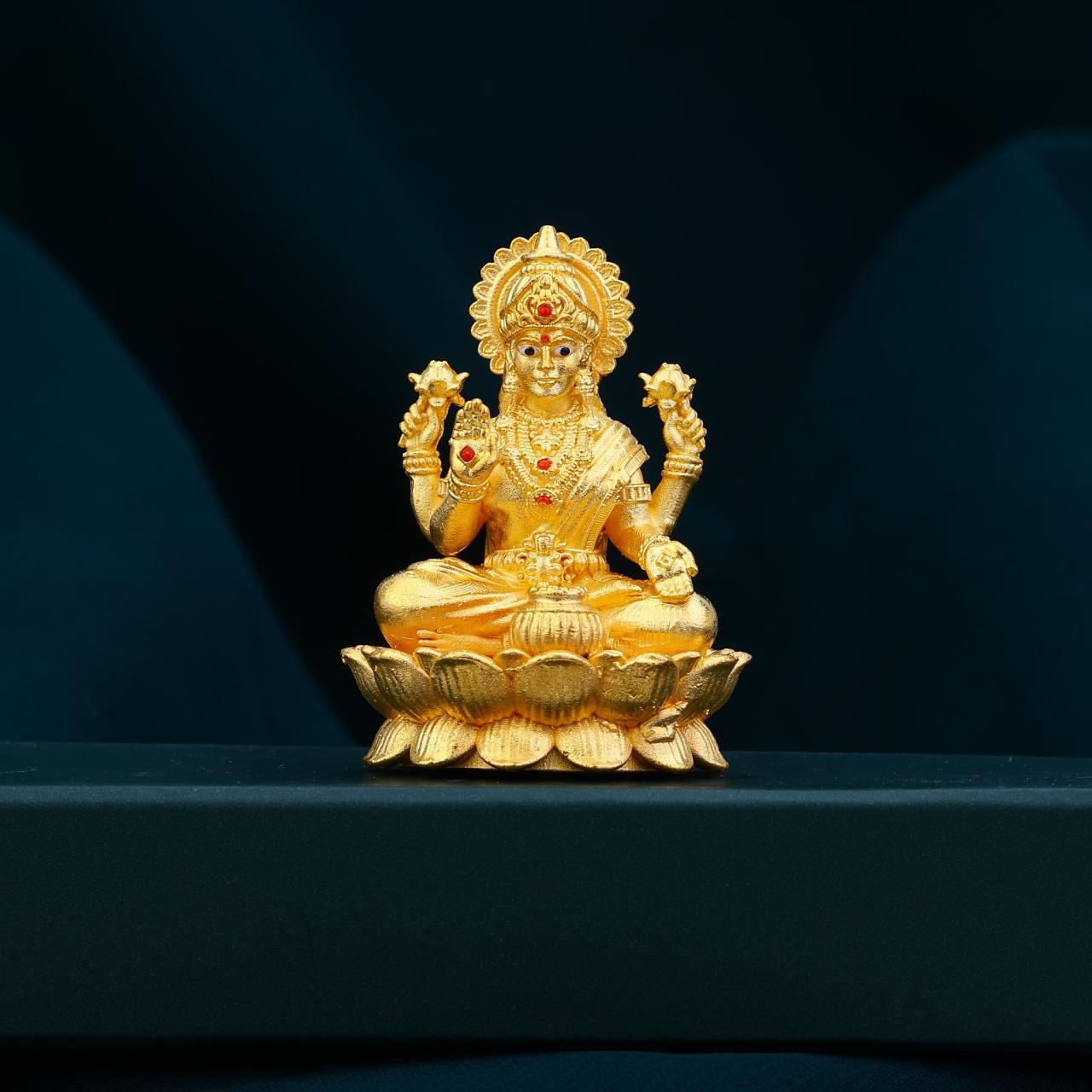 Laksmji Idol With Lotus  Base