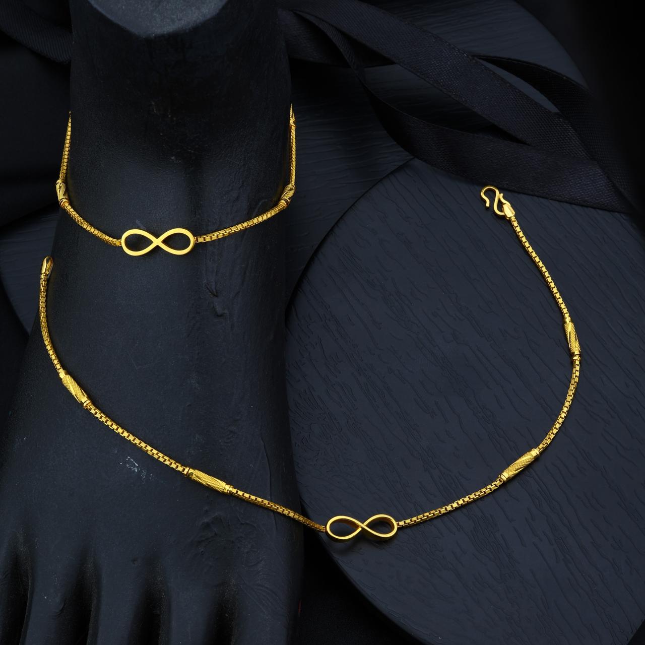 Rajnandini Gold Anklet