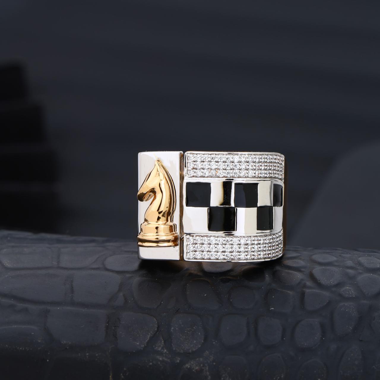 Grandmaster Chess Knight Signet