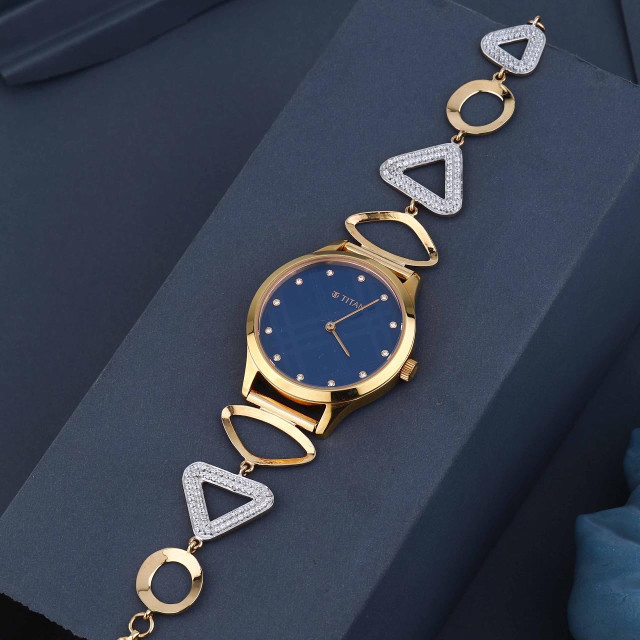 Titan Ladies Gold Bracelet Watch