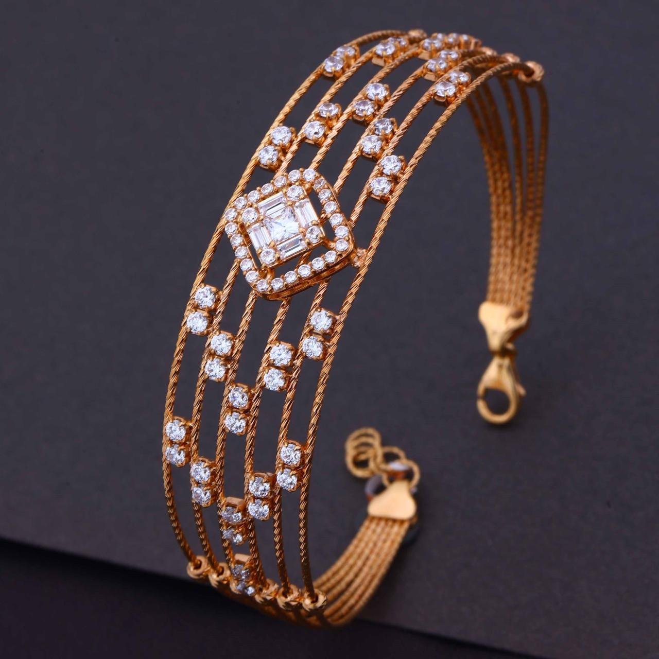 Five-strand Gold Designer Bracelet (VPLK-141)
