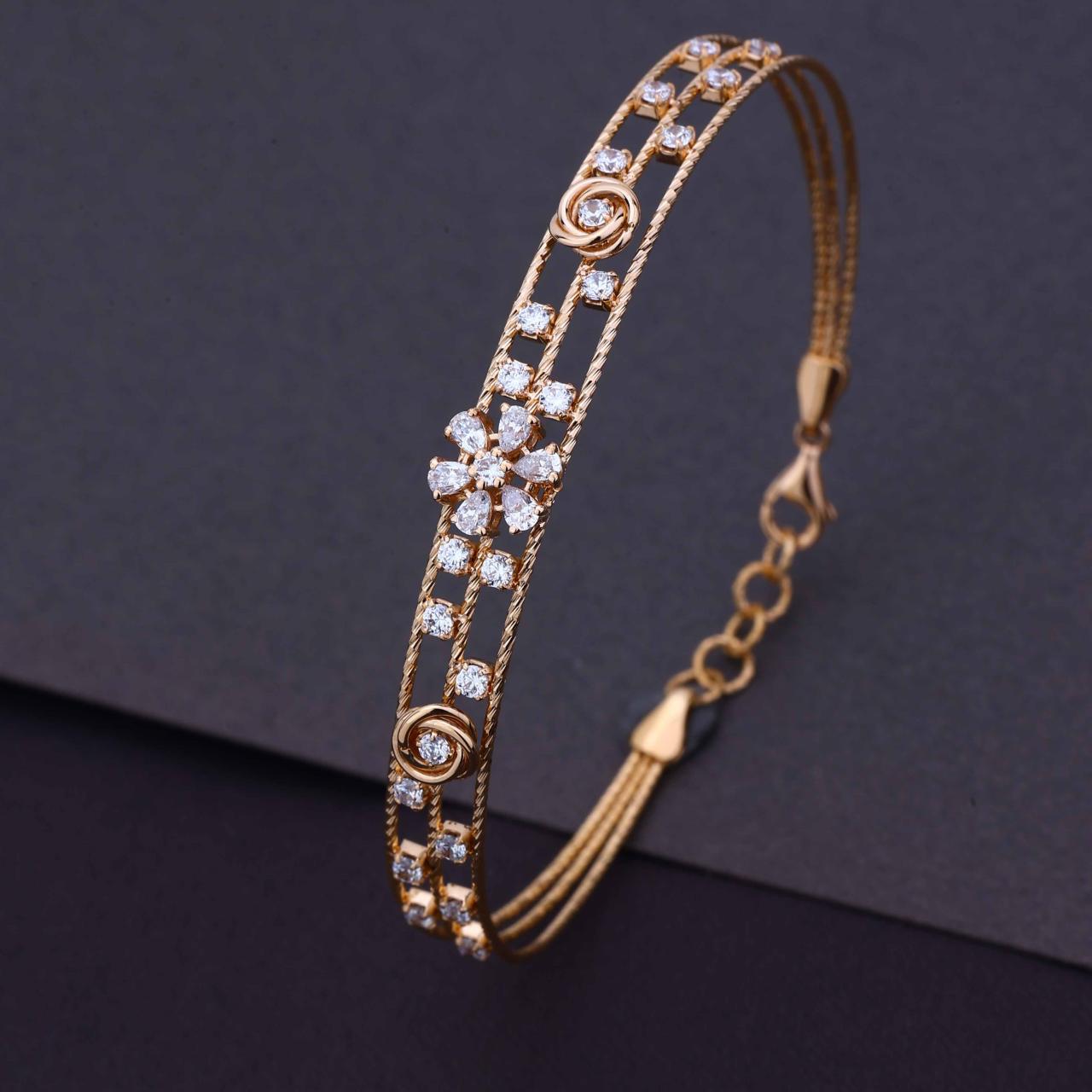 Floral Three-strand Gold Bracelet (VPLK-143)