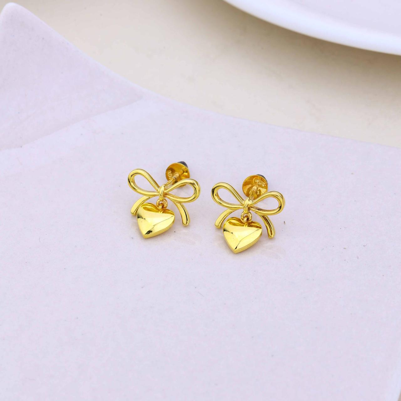 Gold Bow Heart Earrings (VPE18-175)