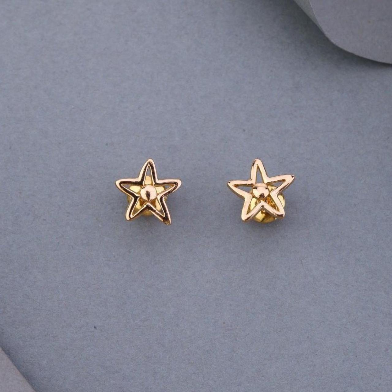 Star Shape Gold Stud Earrings (VPE18-18)